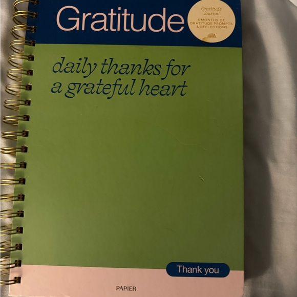 Papier Other - Gratitude Journal - NWOT